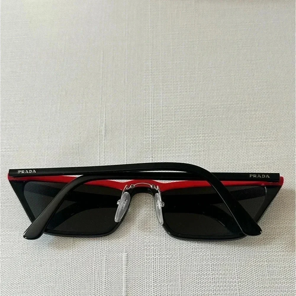 Prada Ultravox Special Collection - Picture 4 of 5